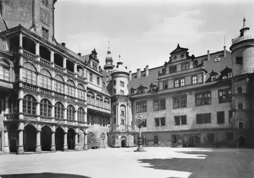 Dresden ehem. Königl. Residenzschloß großer Hof ngl 189.551