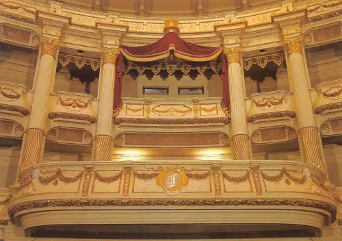 Dresden Semperoper Zuschauerraum ngl 189.599