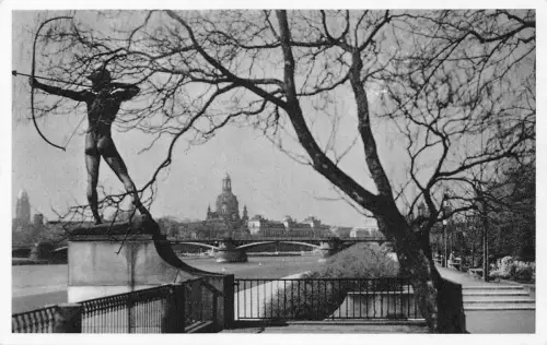 Dresden Am Königsufer ngl 189.616