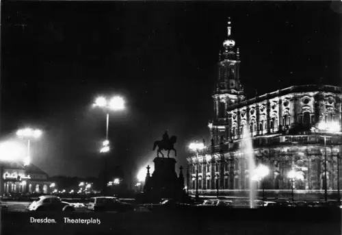 Dresden Theaterplatz mit Etablissement gl1972 189.620