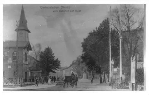 Oschersleben (Bode) vom Bahnhof zur Stadt, Foto von alter AK ngl 190.109