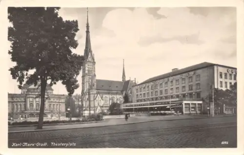 Karl-Marx-Stadt Theaterplatz ngl 192.377
