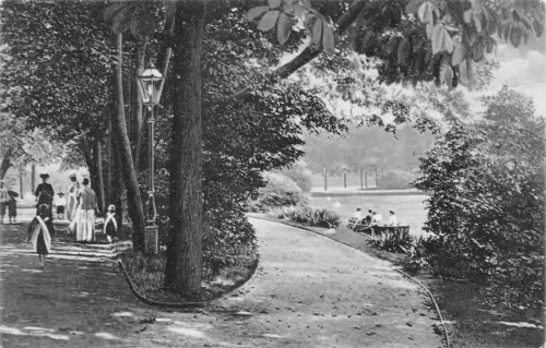 Chemnitz Partei am Schloßteich gl1924 192.618