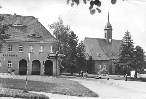 Limbach-Oberfrohna Rathaus und Kirche gl1988 193.120