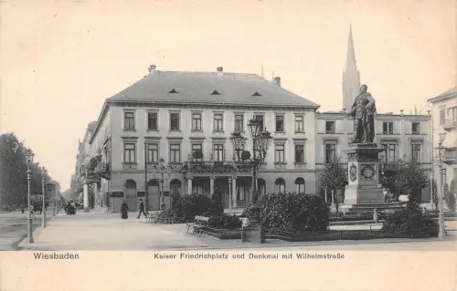 Wiesbaden Kaiser Friedrichplatz und Denkmal ngl 193.554