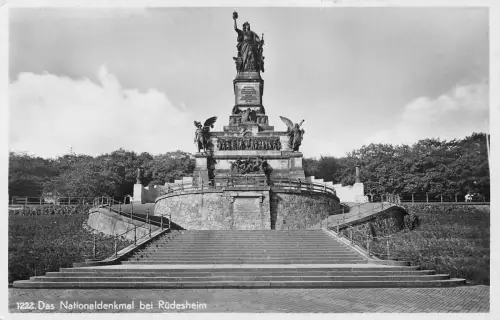 Rüdesheim a. Rhein Nationaldenkmal ngl 193.883