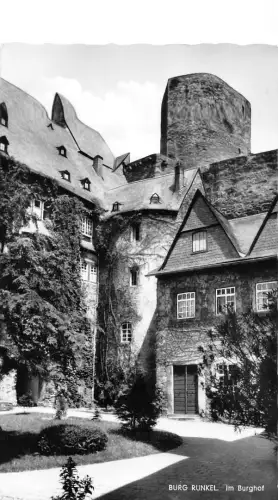 Runkel a.d. Lahn Im Burghof gl1970 194.221