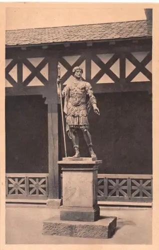 Homburg v.d.H. Kastell Saalburg Statue desKaisers Hadrian ngl 194.606