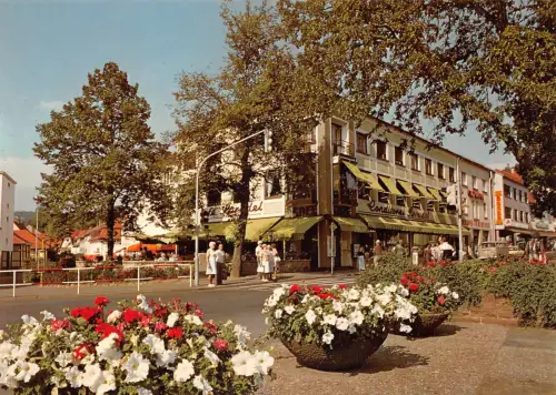 Bad Orb Salinenplatz mit Cafe Sprudel ngl 194.948