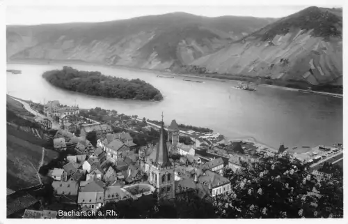Bacharach am Rhein Panorama ngl 195.536