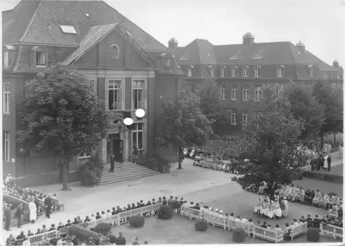 Hamburg FOTO Veranstaltung vor Krankenhaus 30er - 40er Jahre ngl 196.713