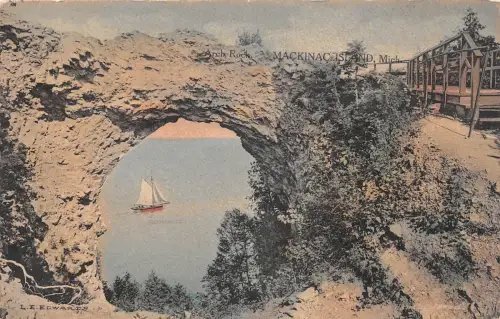 USA Mackinac Island, Mich. Arch Rock gl 196.821