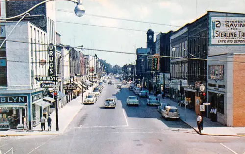 Canada Barrie, Ontario, Dunlop Street ngl 196.873