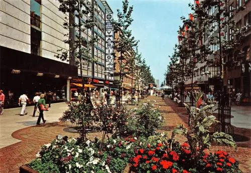 Stuttgart Königstraße ngl 196.915