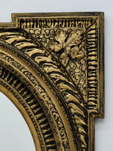 3997-Spiegel-Wandspiegel-Hängespiegel-Holzrahmen-goldfarbig-Rahmen