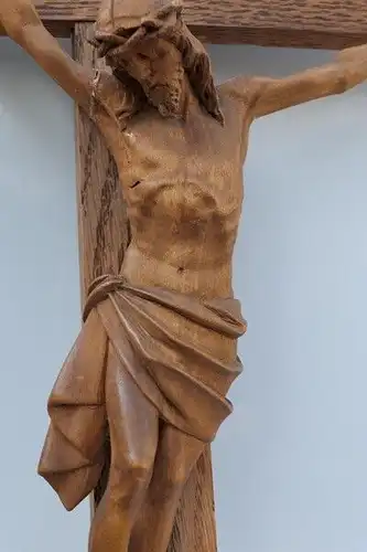 Kruzifix-Jesus-Holzkreuz-Kreuz-Jesus am Kreuz-INRI-Geschnitzt-Holzarbeit-H61000