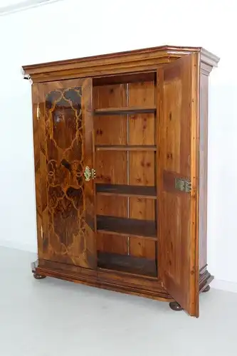 H60045-Barockschrank-Kleiderkasten-Schrank-Barock-Kasten-Kleiderschrank-Barock