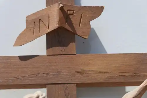 2587D-Kruzifix-Holz-Kreuz-Holzkreuz-Jesus am Kreuz-Heiligenfigur-geschnitzt-Jesu