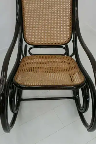 6027-Schaukelstuhl-Bugholzschaukelstuhl-Wippstuhl-Thonet-Kippstuhl-Thonet