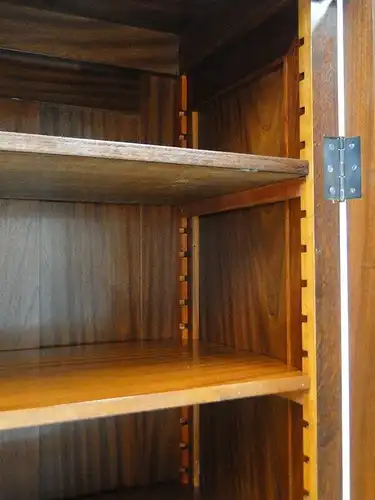 5920D-Historismusvitrine-Büchervitrine-Gründerzeit-Bücherschrank-Historismus-Vit