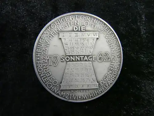 Kalendermedaille-Münze-Bronze Versilbert-Sammlermünze-Medaille-1962