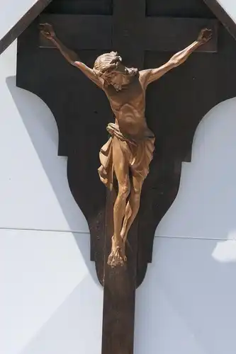 5718D-Jesus-Figur-Kreuz-Schnitzerei-Kruzifix-Holzkreuz-Jesus am Kreuz-Holzjesus-