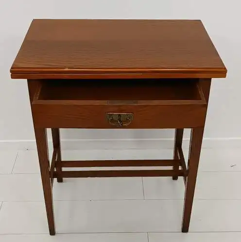 7326-Jugendstilspieltisch-Tisch-Jugendstil-Beistelltisch-Spieltisch-