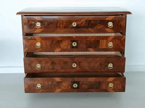 H60765-Spätbiedermeierkommode-Ladenkommode-Spätbiedermeier-Kommode um 1860-4Lade