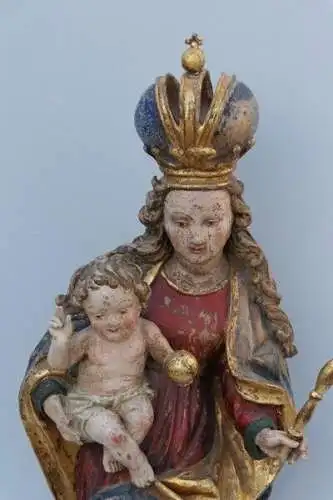 2401D-Madonna-Heiligenfigur-Muttergottes-Figur-Madonna mit Jesukind-geschnitzte