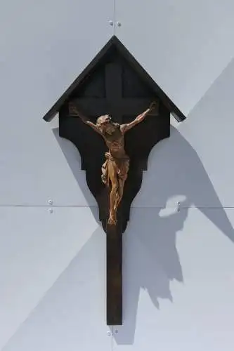 5718D-Jesus-Figur-Kreuz-Schnitzerei-Kruzifix-Holzkreuz-Jesus am Kreuz-Holzjesus-