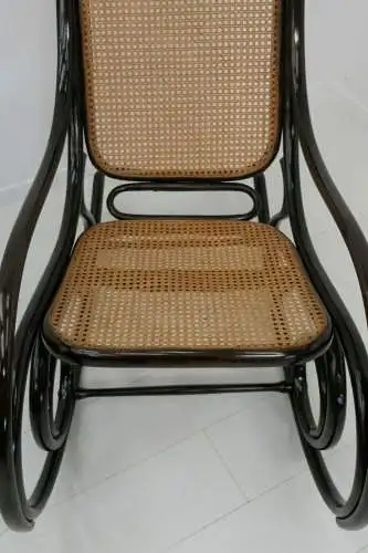 6027-Schaukelstuhl-Bugholzschaukelstuhl-Wippstuhl-Thonet-Kippstuhl-Thonet