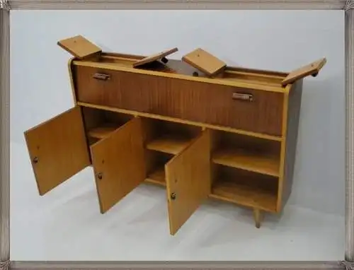 3221-dänische Anrichte-dänisches Designermöbel-Sideboard