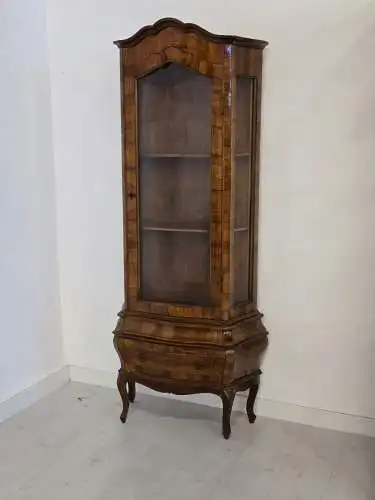 H61418D-Barockstil-Vitrine-Vitrinenschrank