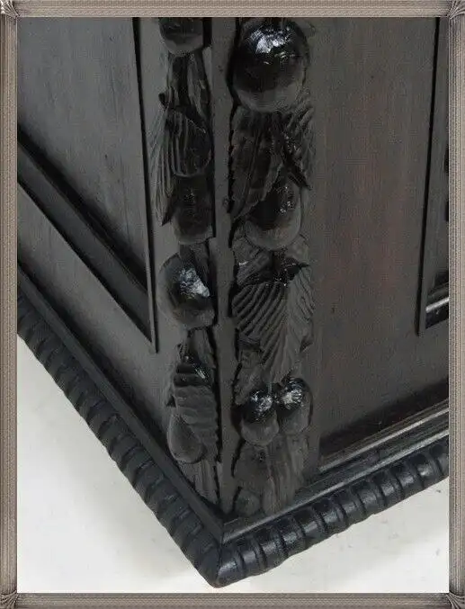 2618-Riesige Schatztruhe-Burgtruhe-Truhe-Kiste-Schatzkiste-Schatztruhe 1800 3