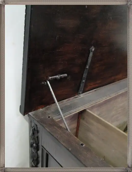 2618-Riesige Schatztruhe-Burgtruhe-Truhe-Kiste-Schatzkiste-Schatztruhe 1800 6