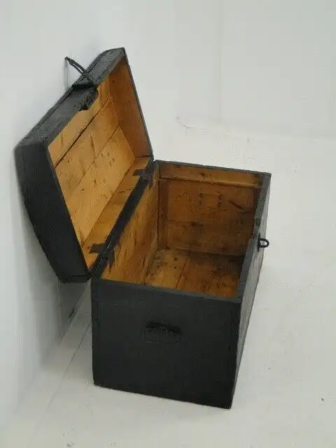 3694-Schatztruhe-Schatzkiste-Truhe um 1900-Holzkiste-Kiste um 1900-Holzkiste 4