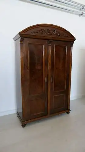 H61147-Kleiderschrank-Historismus-Kleiderkasten-Historismusschrank-Kasten-Schran
