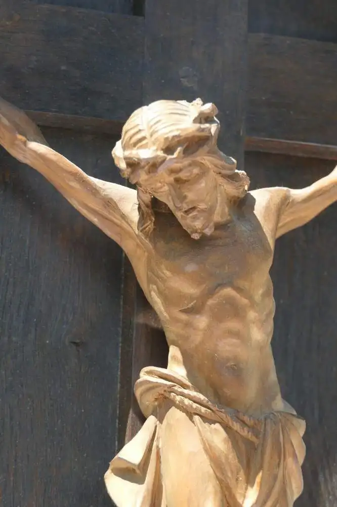 5718D-Jesus-Figur-Kreuz-Schnitzerei-Kruzifix-Holzkreuz-Jesus am Kreuz-Holzjesus- 5