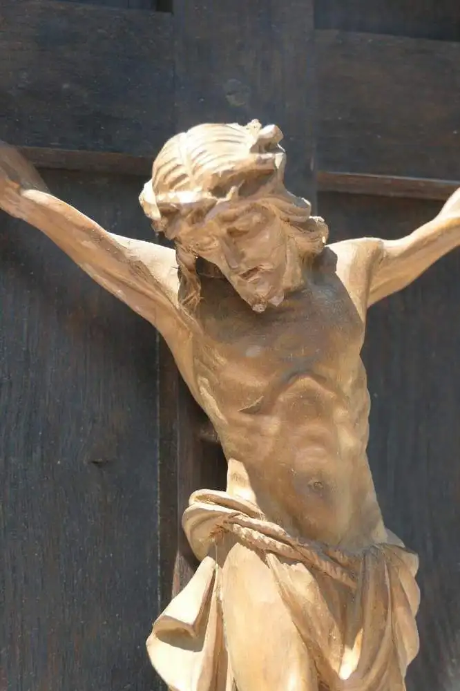 5718D-Jesus-Figur-Kreuz-Schnitzerei-Kruzifix-Holzkreuz-Jesus am Kreuz-Holzjesus- 6