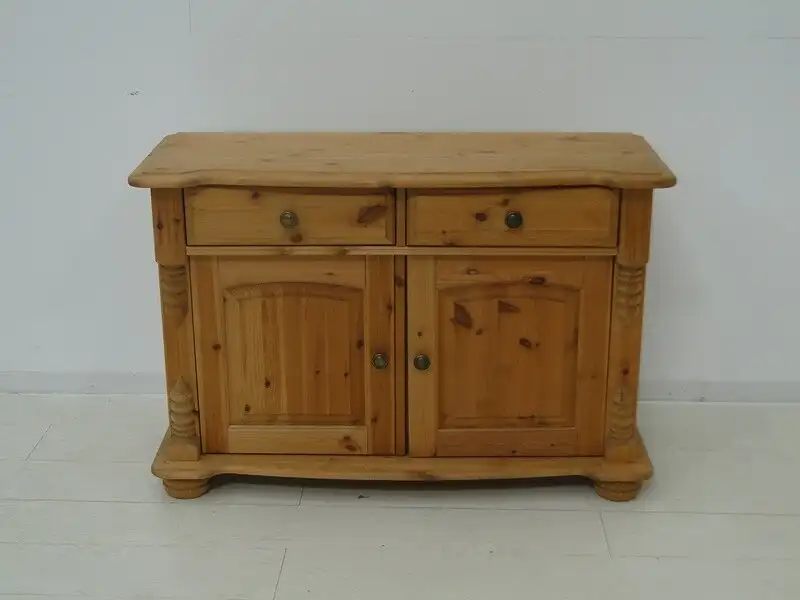 3881D-Landhausstil-Bauernstube-Vorzimmermöbel-Garderobe-Anrichte-Spiegel-Bauernm 1