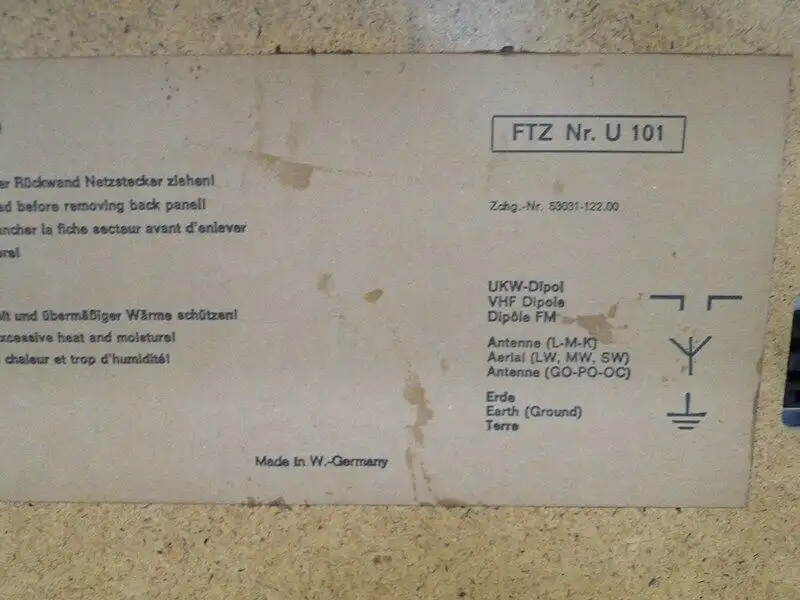 5047-Phonoschrank-Phonokasten-Radio-Grundig-Plattenspieler-Stereo-Konzertschrank 4