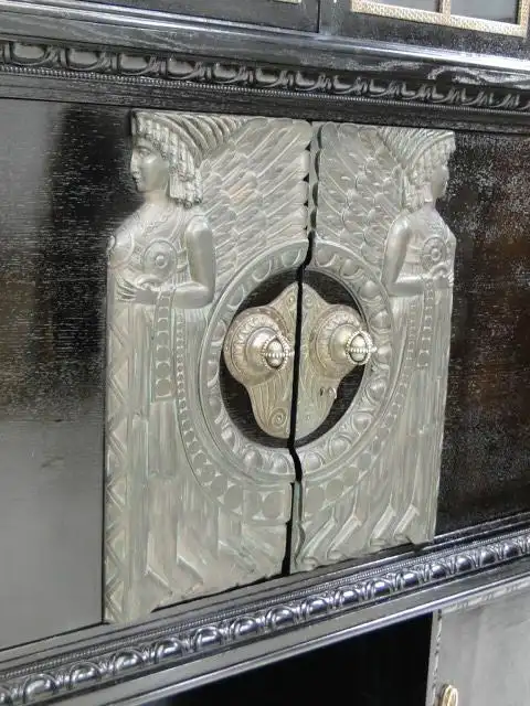 3413-Jugendstilkredenz-ORIGINAL JUGENDSTIL-Kredenz-Wiener Werkstätte-Jugendstilk 2