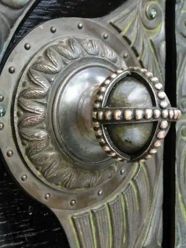 3413-Jugendstilkredenz-ORIGINAL JUGENDSTIL-Kredenz-Wiener Werkstätte-Jugendstilk