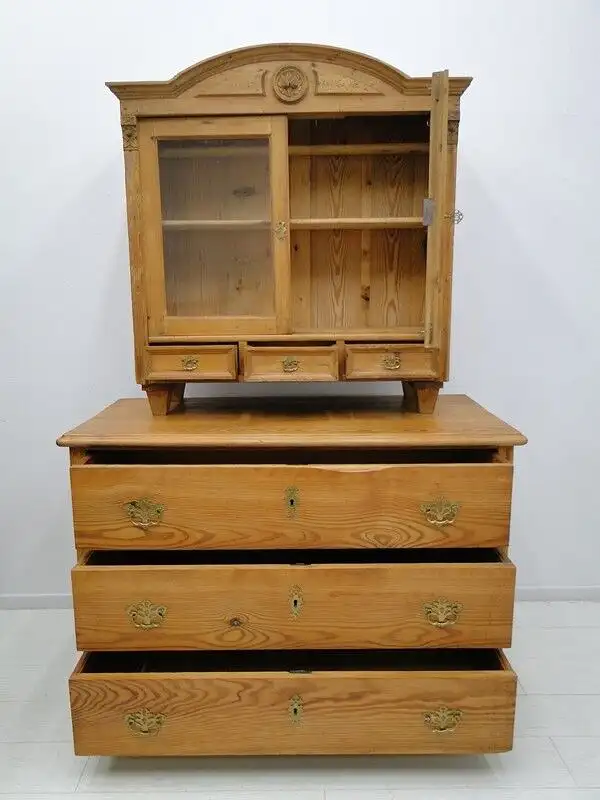 4561D-Landhauskommode-Aufsatzkommode-Bauernstube-Aufsatzvitrine-Kommode-Vitrine- 1
