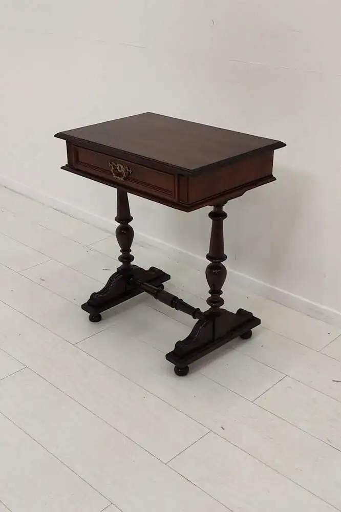 3719-Historisismusspieltisch-Nähtisch-Tisch-Historismus-Spieltisch-Gründerzeit- 1