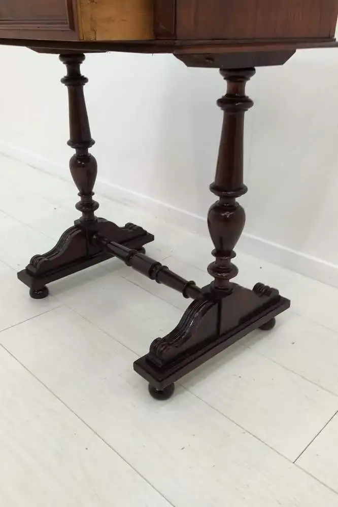 3719-Historisismusspieltisch-Nähtisch-Tisch-Historismus-Spieltisch-Gründerzeit- 5