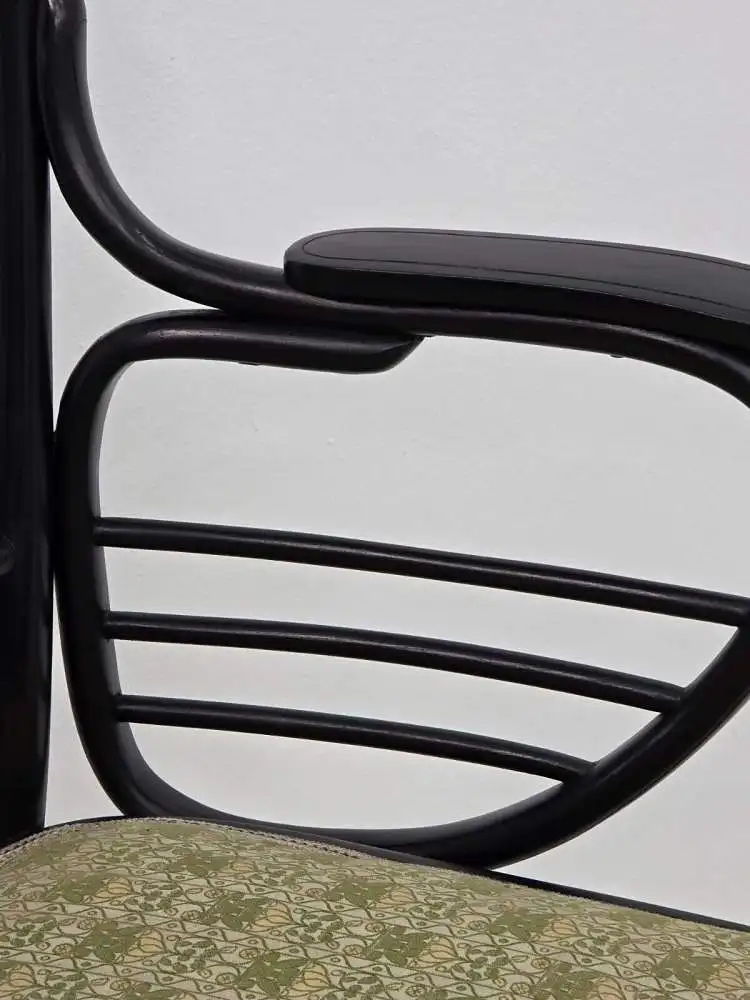 8504-Bugholzbank-Thonet-Sitzbank-Sofa-Bank-Bugholz 5