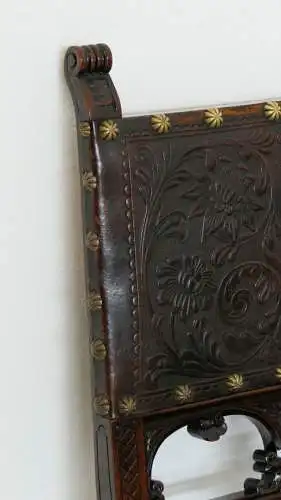 H61131-32-Historismussessel-Lederstuhl-Historismus-Sessel-Stuhl-Historismusstuhl