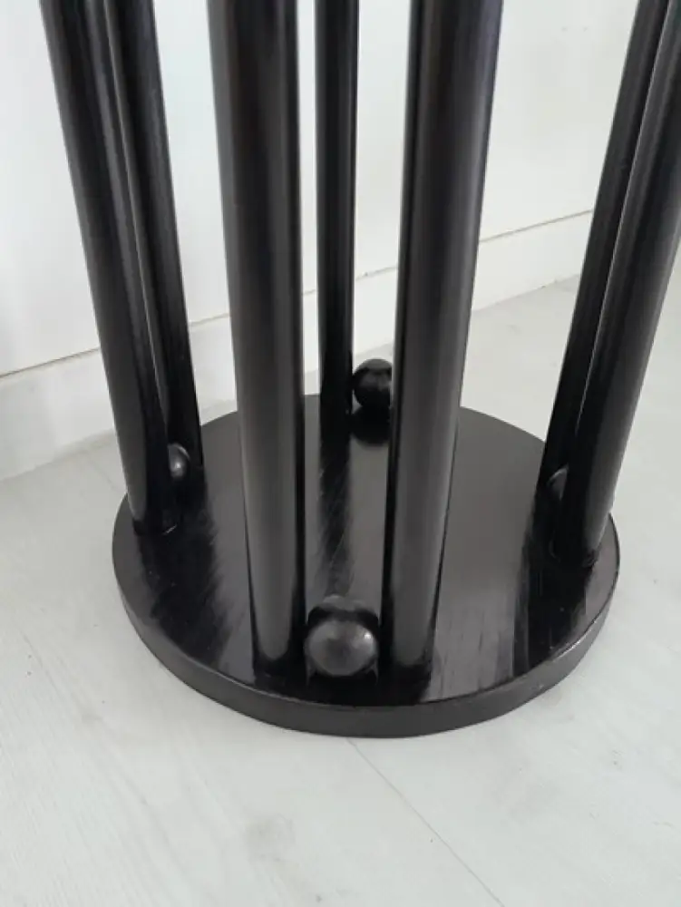 H61504-Tisch-Fledermausstil-Beistelltisch-Hoffmann 3