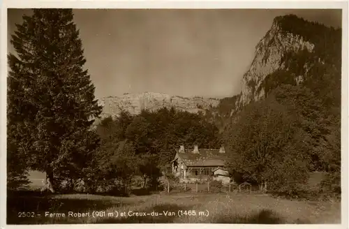 Ferme Robert et Creux du Van -412158